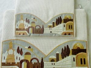 תיקי טלית ותפילין דגם "ירושלים חום"